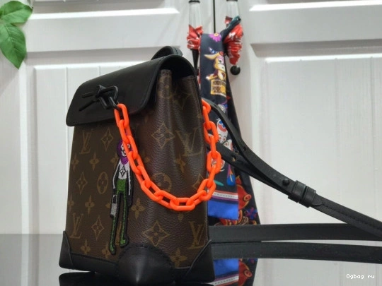 VUITTON STEAMER XS LOUIS 0731